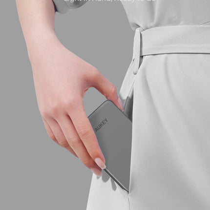 Aukey MagFusion M Qi2 5000mAh Magnetic Wireless Power Bank - Grey (PB-MS07)